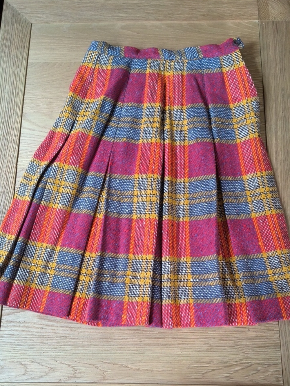 Vintage Madison Plaid Pleated Skirt ILGWU Union Made Red Orange Blue Academia XS